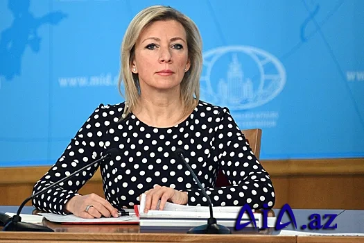 Zaxarova: Zelenski ukraynalıların həyatını ABŞ vergi ödəyicilərinin puluna dəyişir