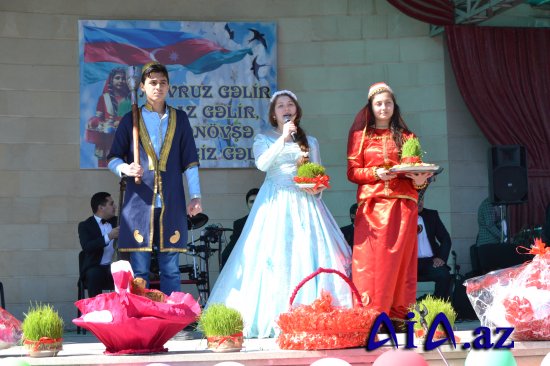 Rayonun mərkəzi meydanında keçirilən Novruz bayramı şənliyi keçirildi- BƏRDƏ   (FOTO)