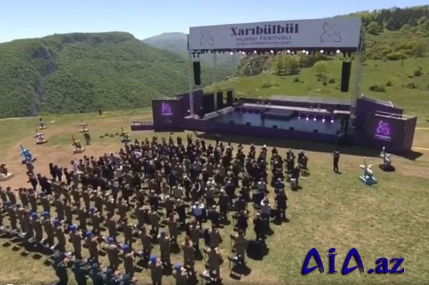 Nəbi İsgəndərov: “Şuşada keçirilmiş “Xarıbülbül” festivalı həm Qələbəmizi, həm də ümumxalq birliyini tərənnüm edən möhtəşəm musqu bayramı idi”