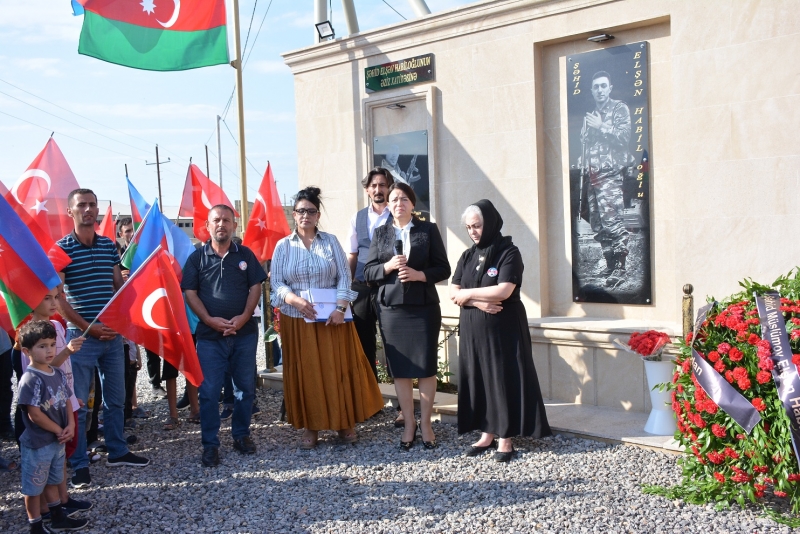 Şəhid Elşən Müslümovun baralyefinin açılışı olub - Abşeronda