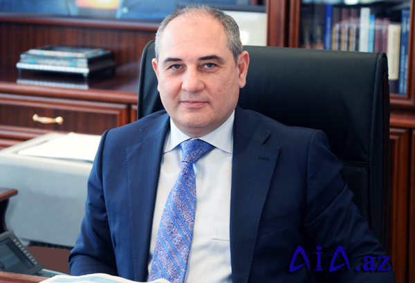 Müstəqillik zirvəsi