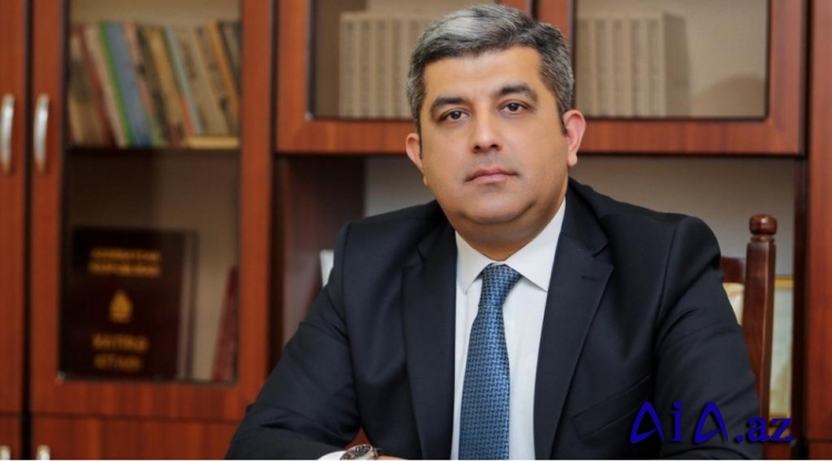 Böyük risklərə baxmayaraq Ulu Öndər dövlətçiliyin qorunması məsuliyyətini öz üzərinə götürdü