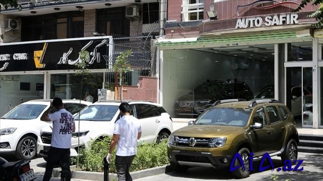 İran Fransa avtomobillərinin idxalına qadağa qoydu