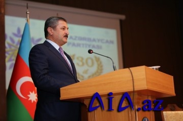 Malik Həsənov: Azərbaycan daim dünyaya sülh, təhlükəsizlik və əməkdaşlıq çağırışları edir