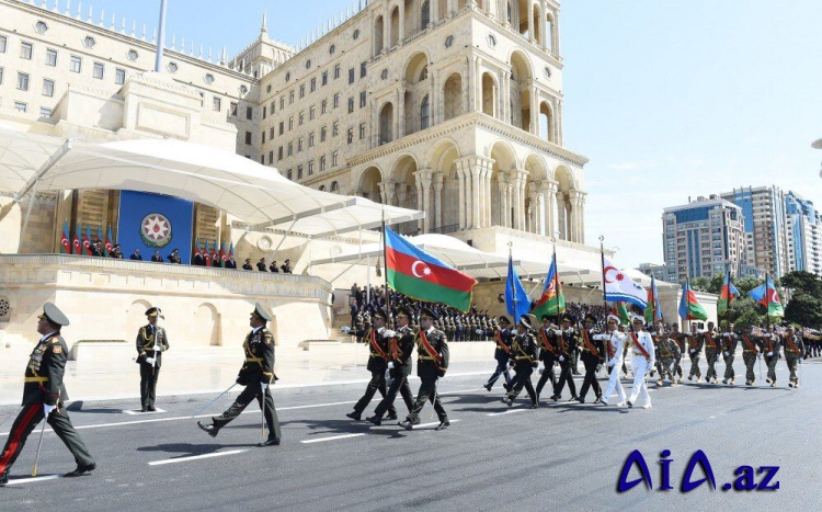 İki ölkə rəhbərinin paradı birgə qəbul etməsi beynəlxalq ictimaiyyətə verilmiş ciddi mesajdır. 