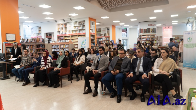 "Sosial sahibkarlıq mənəvi dəyərdir" kitabının təqdimat mərasimi keçirilib