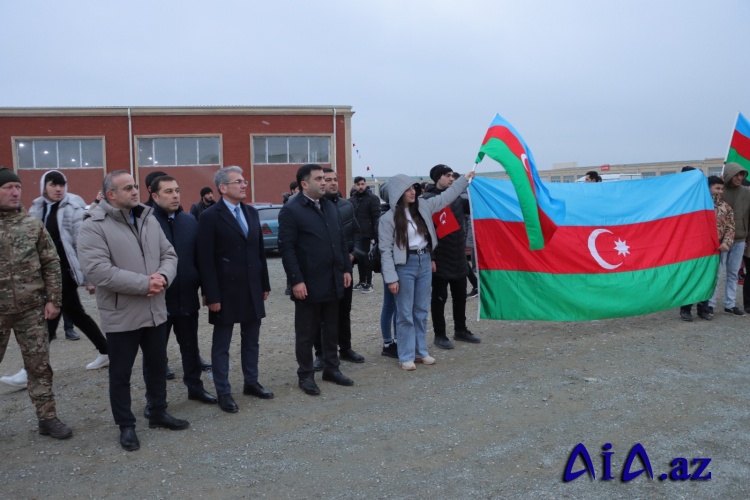 Gəncə şəhərindən 7 yük maşınından ibarət humanitar yardım Türkiyəyə yola düşüb