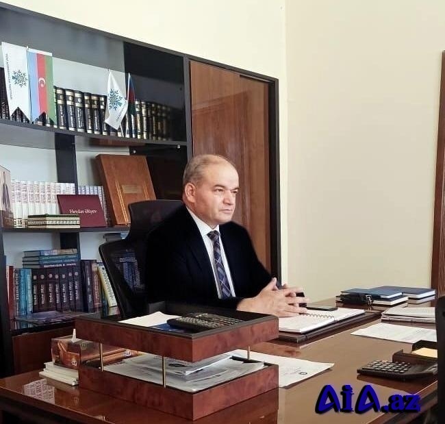 Ulu öndər hərbi xidmətin hər bir azərbaycanlı gəncin ən şərəfli vəzifəsi olduğunu daim diqqət mərkəzinə çəkirdi
