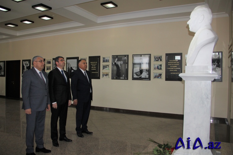 Xəzər rayonunda ümummilli lider Heydər Əliyevin anadan olmasının 100-cü ildönümünə həsr edilmiş tədbir keçirilib