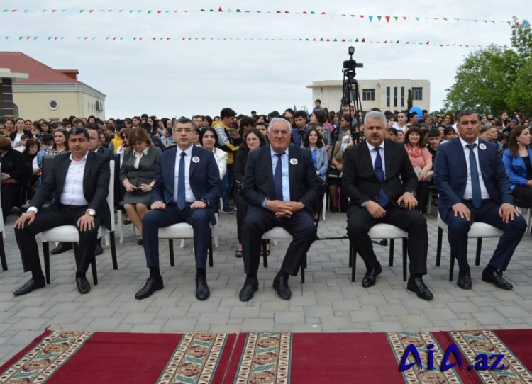 Siyəzən rayonunda Heydər Əliyevin 100 illik yubileyinə həsr olunmuş konsert keçirilib