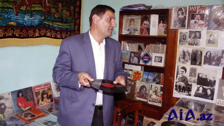 Xalq musiqinin xiridarı