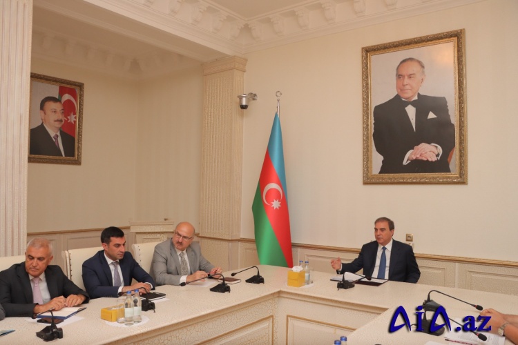 Gəncədə mülki müdafiə təliminə hazırlıqla bağlı iclas keçirilib