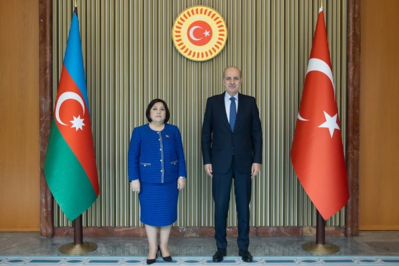 Numan Kurtulmuş Milli Məclisin sədri ilə görüşdü -