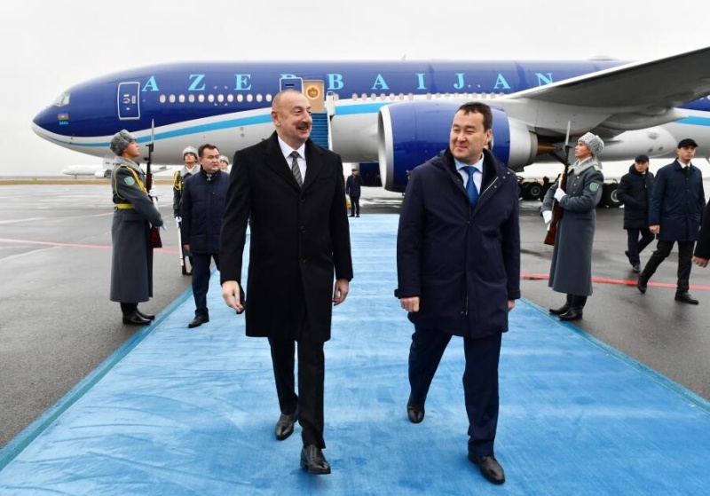 İlham Əliyev Qazaxıstana getdi