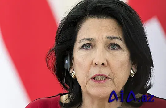 Gürcüstan prezidenti müxalifətə işləməkdə şübhəli bilinirdi
