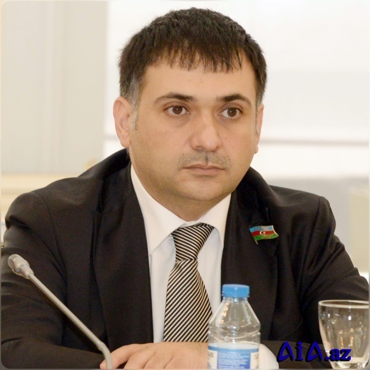 Biz tarix yazmışıq, yazırıq