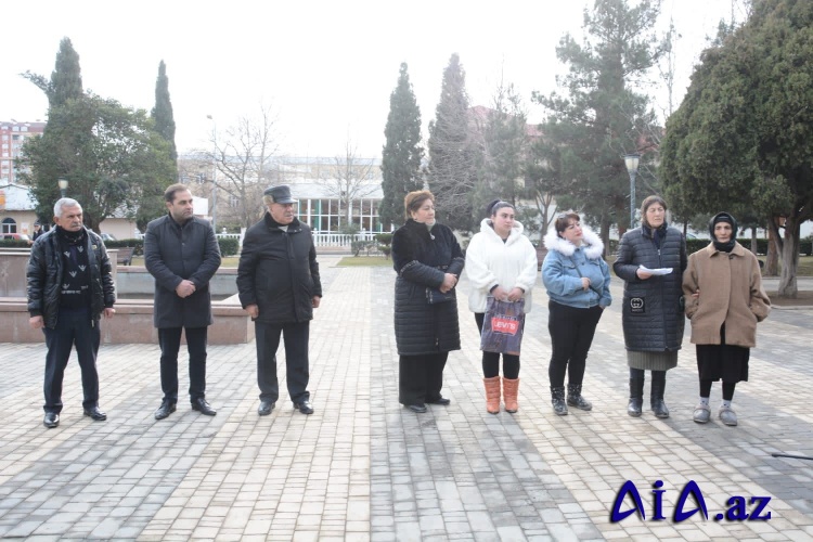 Həftənin ilk "Səyyar qəbul otağı" Gəncə şəhərində quruldu