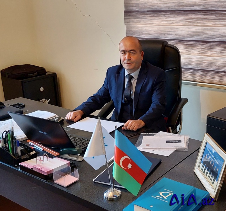 Müxtəlif dövlət orqanlarının gənclərlə iş sahəsindəki fəaliyyətini əlaqələndirmək məqsədi ilə Ulu Öndər Heydər Əliyevin 1994-cü il 26 iyul tarixli Fərmanı ilə Gənclər və İdman Nazirliyi yaradılmışdır
