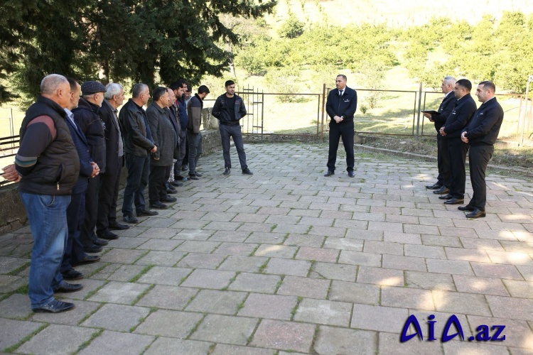 Soyadları kimi istəkləri də eyni olan Burzubənd kənd sakinləri “Açıq mikrofon”da