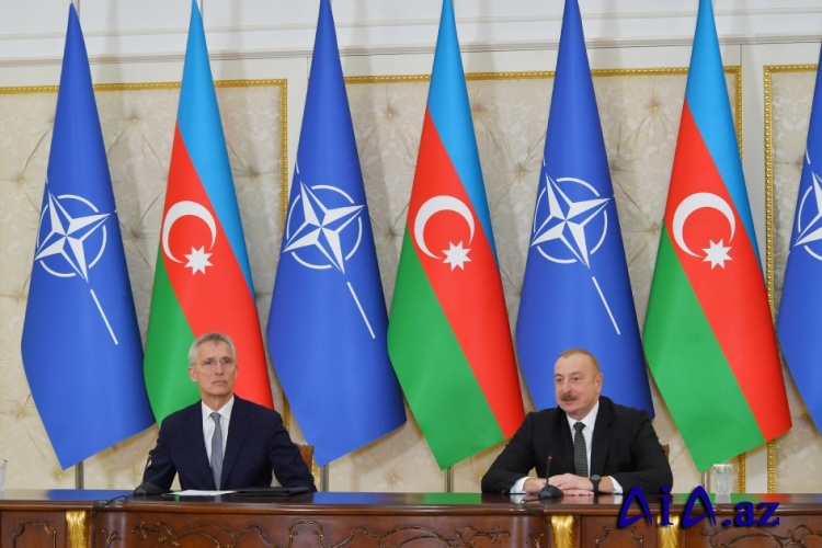 Beynəlxalq mətbuat Azərbaycan Prezidentinin NATO-nun Baş katibi ilə görüşündən yazır