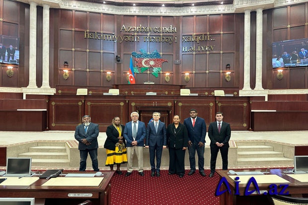 Azərbaycan və Yeni Kaledoniya parlamentləri memorandum imzaladı