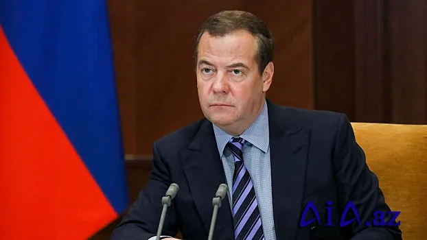 Medvedev müdafiə məsələlərində “sonsuz razılaşmalara” yol verməməyə çağırıb