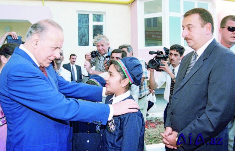 Mehparə Mustafayeva: “Ümummilli Lider Heydər Əliyev siyasi cəhətdən möhkəm, məntiqli, zəkalı - bir sözlə, şəksiz liderdir”