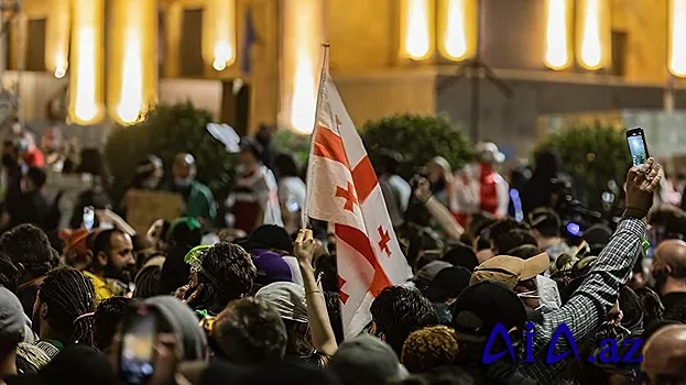 Gürcüstanda LGBT* təbliğatını qadağan etmək istəyirlər