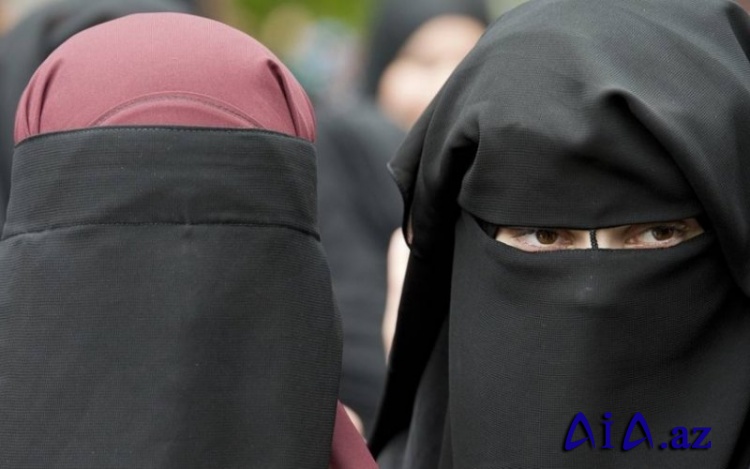 Dağıstan Müftiliyi müvəqqəti olaraq niqab geyinməyi qadağan edib