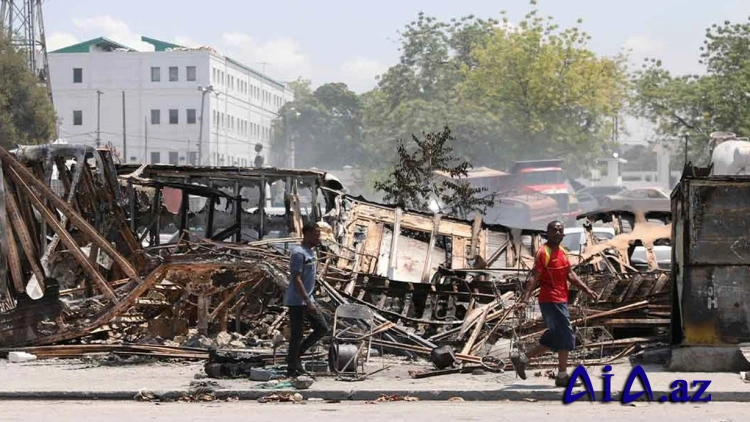 Haitidə şəhərə dəstə basqını: Ən azı 20 ölü