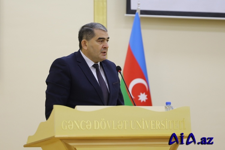 Şahin Xurşudov: “Ulu Öndər Heydər Əliyev ölkəmizin müstəqil xəttə malik suveren dövlət kimi mövcudluğunu təmin edib”