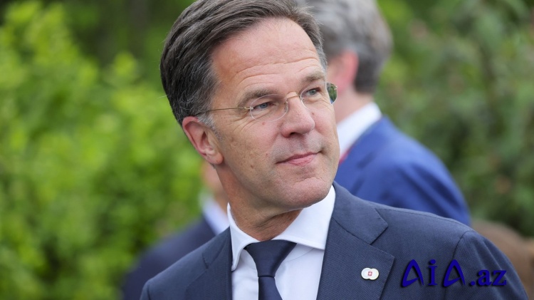 Rutte Ukrayna münaqişəsinin inkişaf yolundan narazılığını bildirib