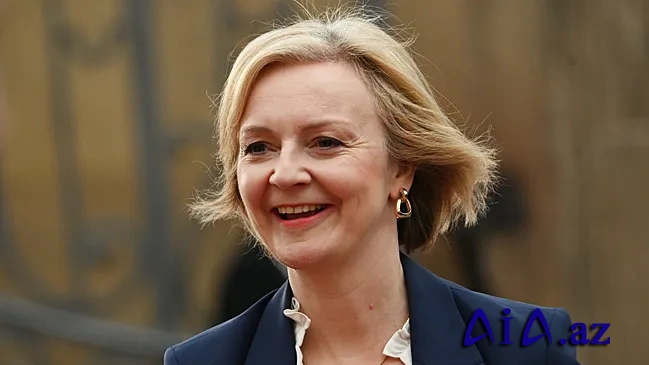 Liz Truss, ölkəni pis idarə etməyə "məcbur olduğunu" söylədi