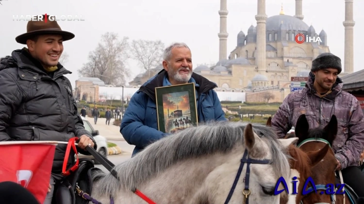 Onlar at belində İspaniyadan Həcc ziyarətinə gedirlər