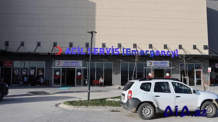 12 şagird xəstəxanaya qaldırıldı!