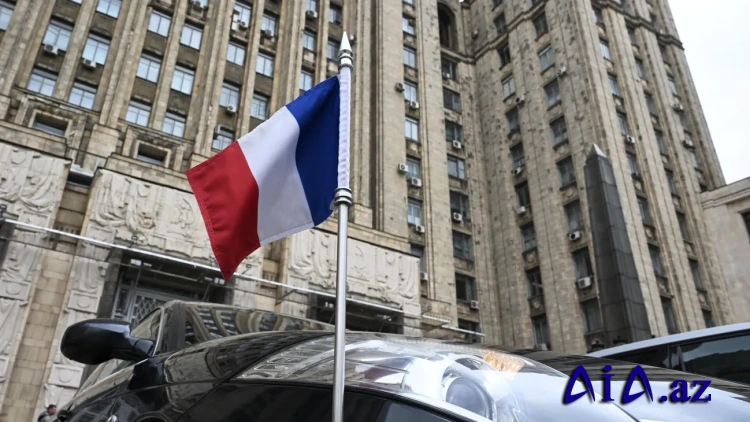 Fransa Xarici İşlər Nazirliyinin rəhbəri Putinə müraciət edib