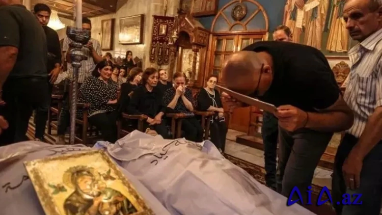 İsrail Qəzza zolağında Müqəddəs Ailə Katolik Kilsəsini vurdu: 3 ölü
