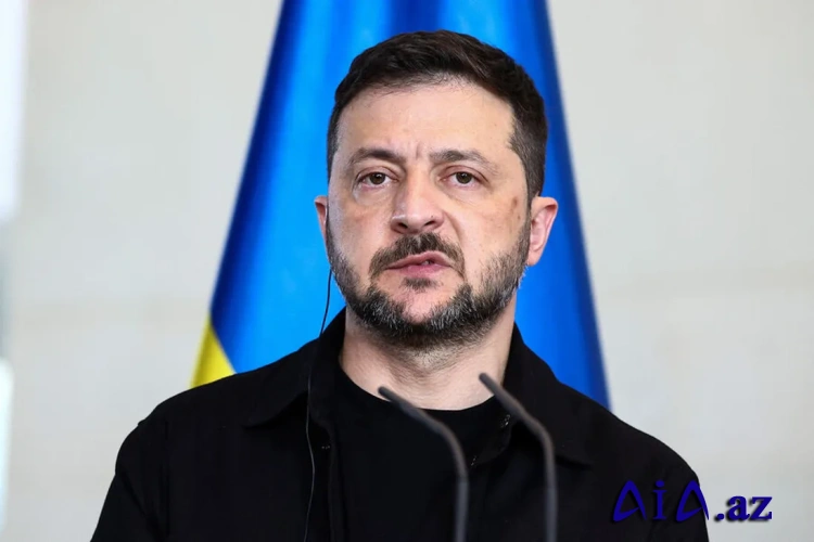 Zelenski kifayət qədər F-16 təyyarələrinin olmadığını bildirib