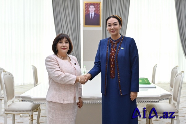 Milli Məclisin sədri Sahibə Qafarova Türkmənistan Məclisinin sədri ilə görüşüb