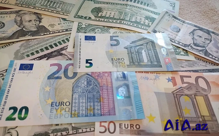 Bir alman 6 ay sonra pencəyində 15 milyon avro dəyərində uduşlu bilet tapıb