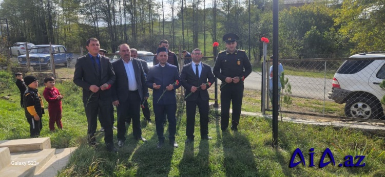 Gədəbəydə Şəhid məzarları ziyarət edilib