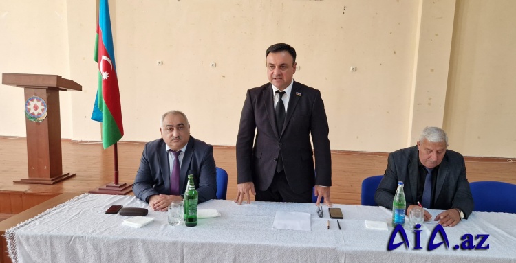 Millət vəkili Rövşən Muradov Bərdə rayonunda vətəndaş qəbulu keçirdi