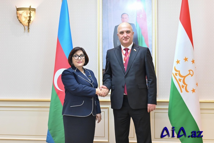 Milli Məclisin sədri Tacikistan Ali Məclisi Nümayəndələr Palatasının sədri ilə görüşüb