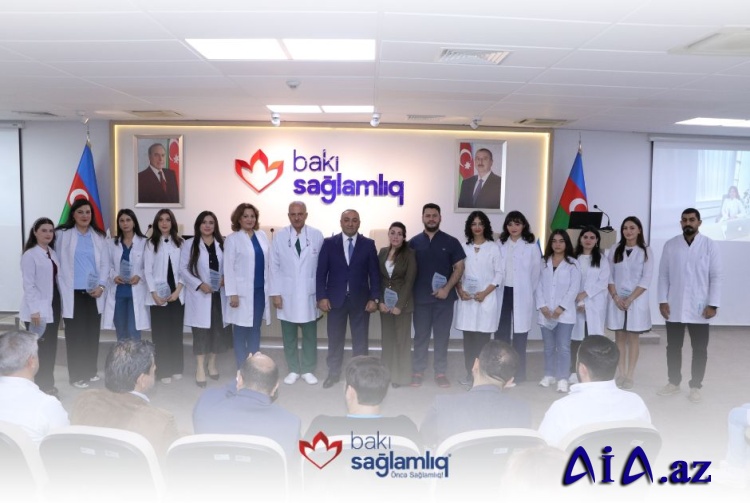 Bakı Sağlamlıq Mərkəzinin İcraçı direktoru Dos. Dr. Asiman Həsənov rezidentura təhsilini başa vuran həkim-mütəxəssisləri təltif etdi.