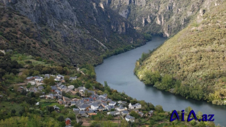 İspaniyada bu kəndlərə köçənlərə pul verilir, vətəndaşlıq tələb olunmur
