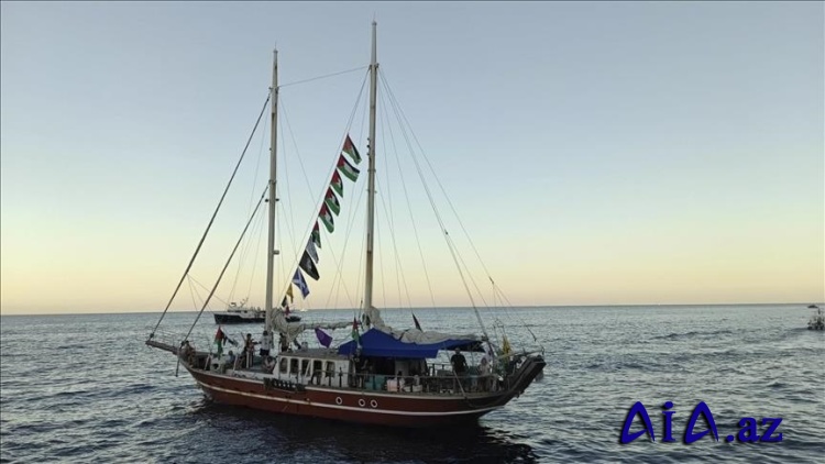Qlobal Sumud Donanmasının bir hissəsi olan Mikeno gəmisi Qəzza sularındadır