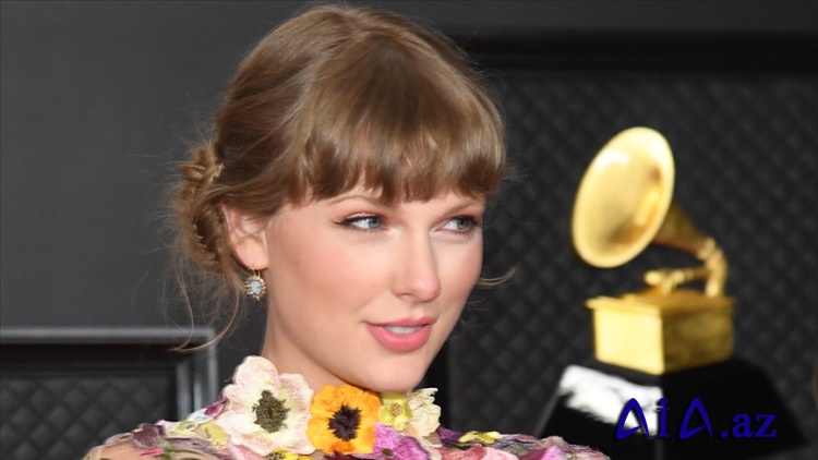 Taylor Swift yeni albomunun reklam kampaniyasında süni intellektdən istifadə etdiyinə görə tənqid atəşinə tutulub