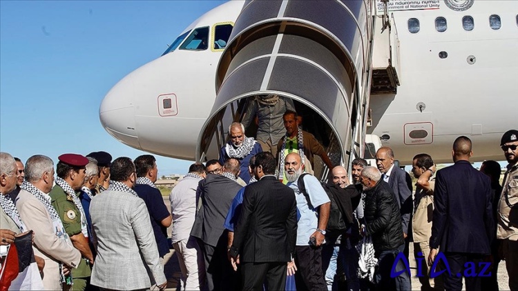 Qlobal Sumud Flotillasında İsrail tərəfindən saxlanılan liviyalı fəallar ölkələrinə qayıdıblar
