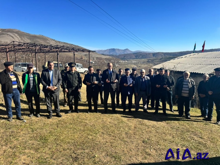 Gədəbəydə Şəhid Hüseynov Vüsal Hüseyn oğlunun məzarı ziyarət edilib