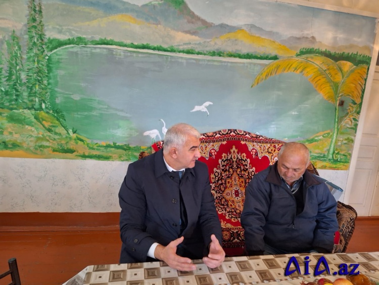 Qazaxda partiya veteranları ilə görüş keçirilib